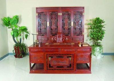 紅木家具抄底正當(dāng)時(shí) 藝術(shù)品市場(chǎng)的價(jià)值洼地